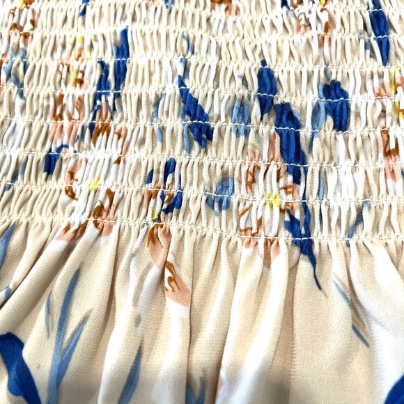 NWT BCBGENERATION BCBG Floral Smocked Off the Shoulder Top Size: Small - Picture 7 of 9